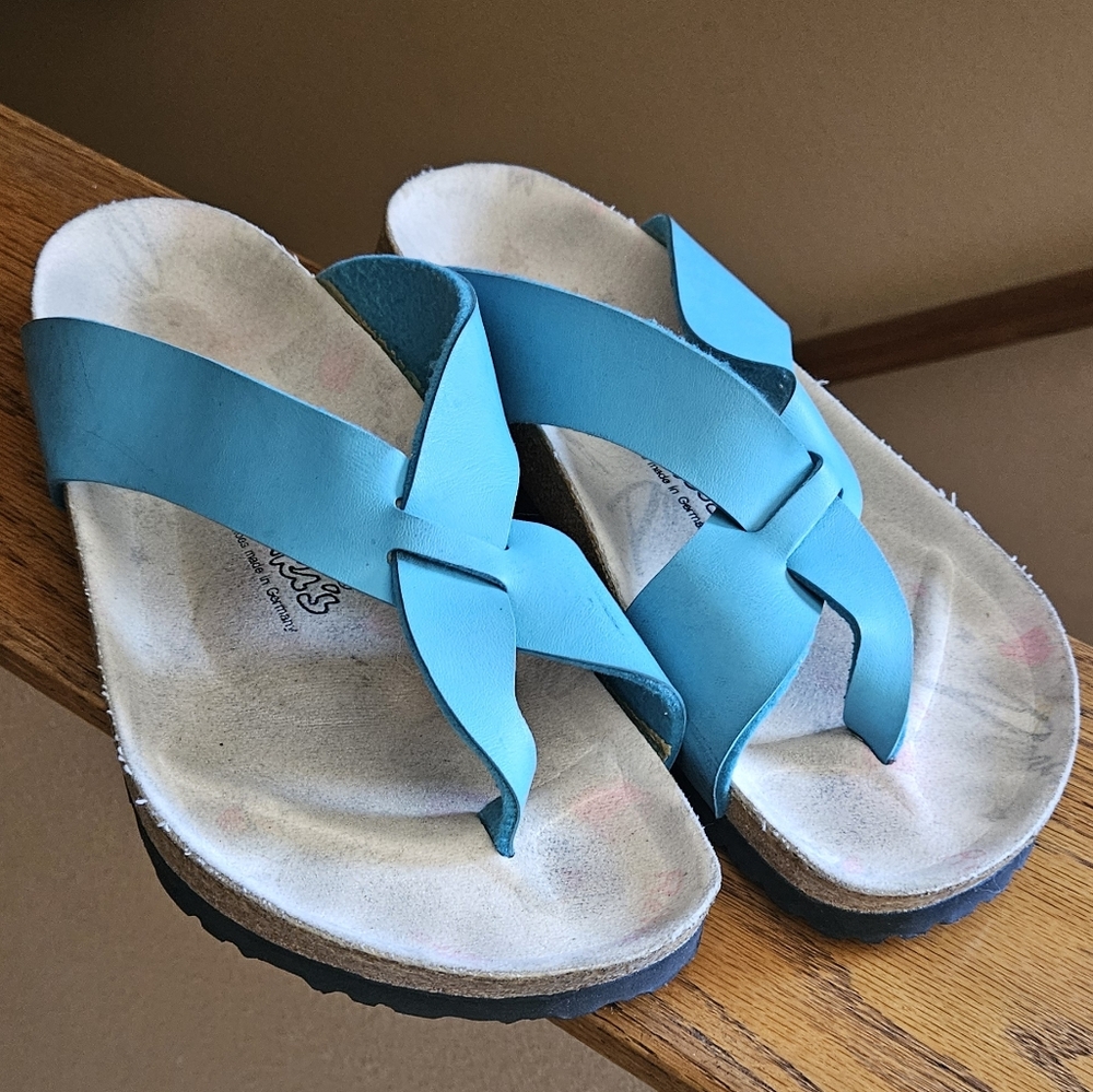 Birkenstock Aqua Leather Crossover Slide Sandals